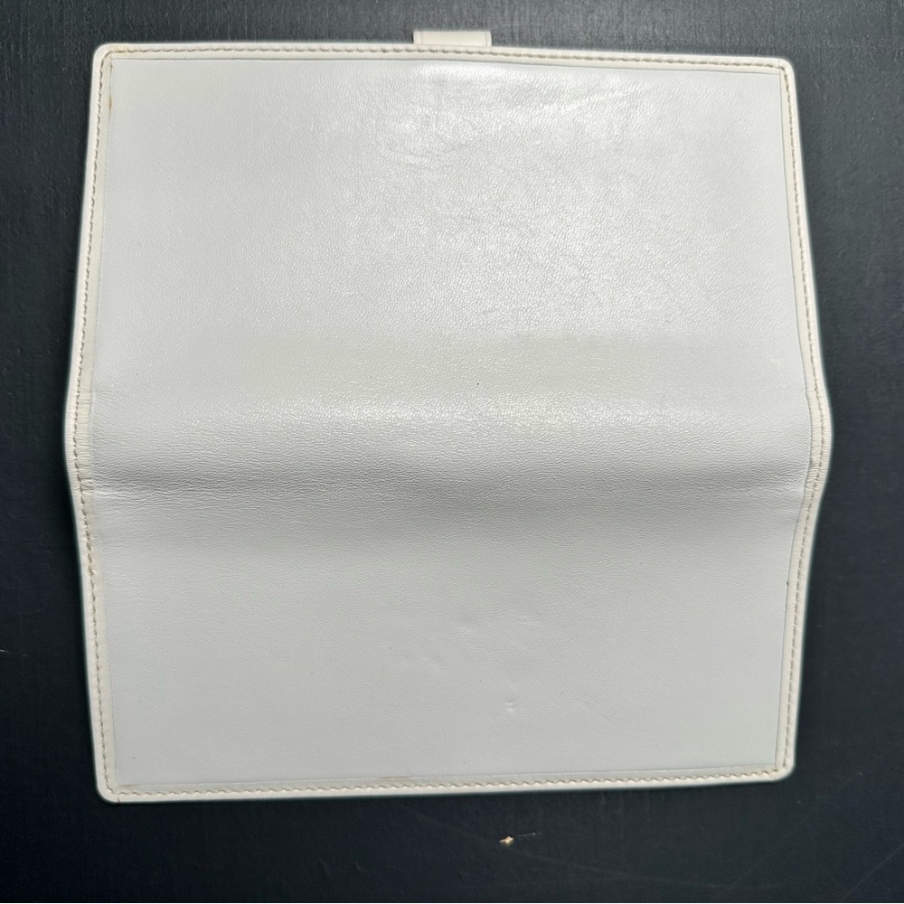 Coach White Leather Bifold Wallet Checkbook Cover Pen Loop - Picture 3 of 5